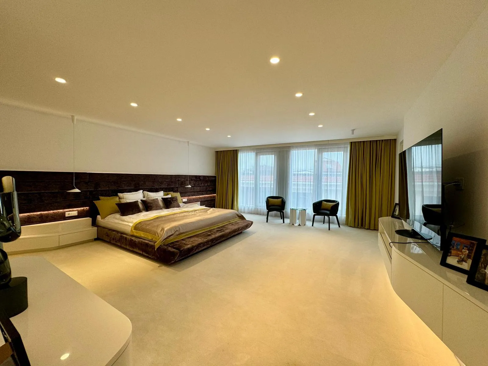 PENTHOUSE - 5 CAMERE - HERASTRAU - TERASA SPATIOASA  - 12