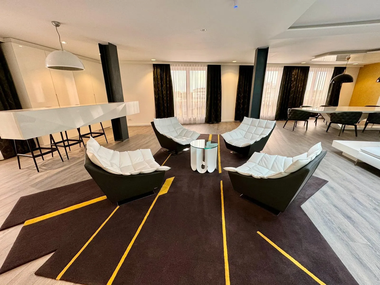 PENTHOUSE - 5 CAMERE - HERASTRAU - TERASA SPATIOASA  - 9